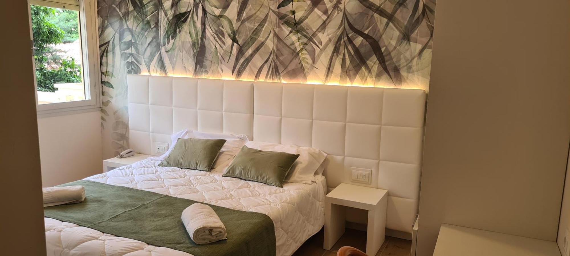 Hotel Eros Lignano Sabbiadoro Dış mekan fotoğraf